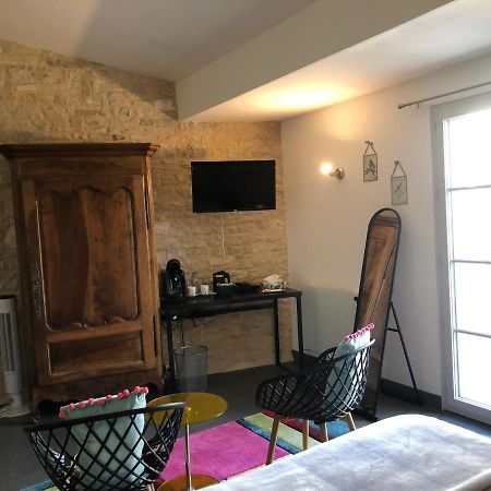 Les Halles Chambre D'Hotes Verteuil-sur-Charente Exteriér fotografie